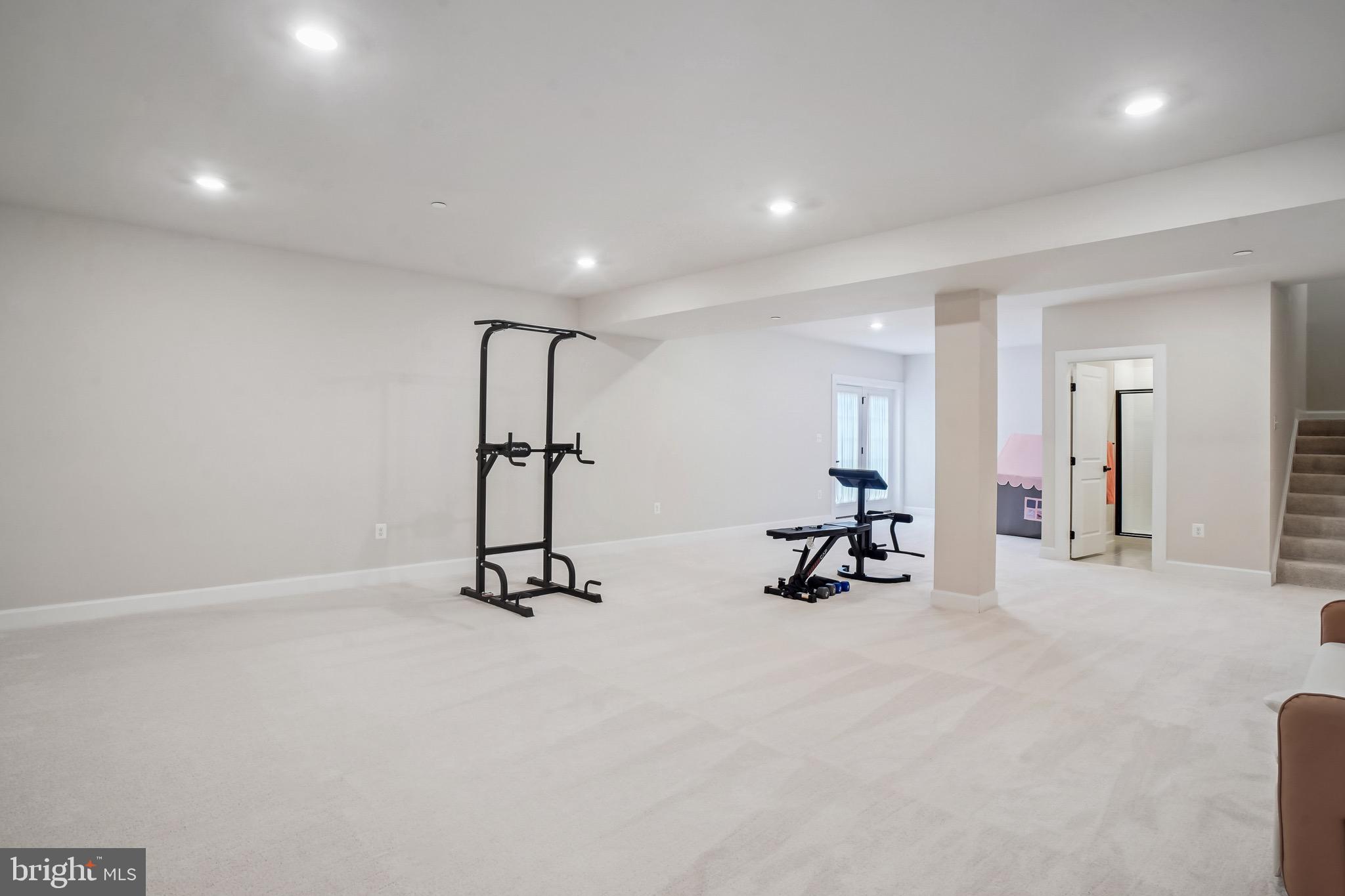 MAPLE LAWN SOUTH - Residential