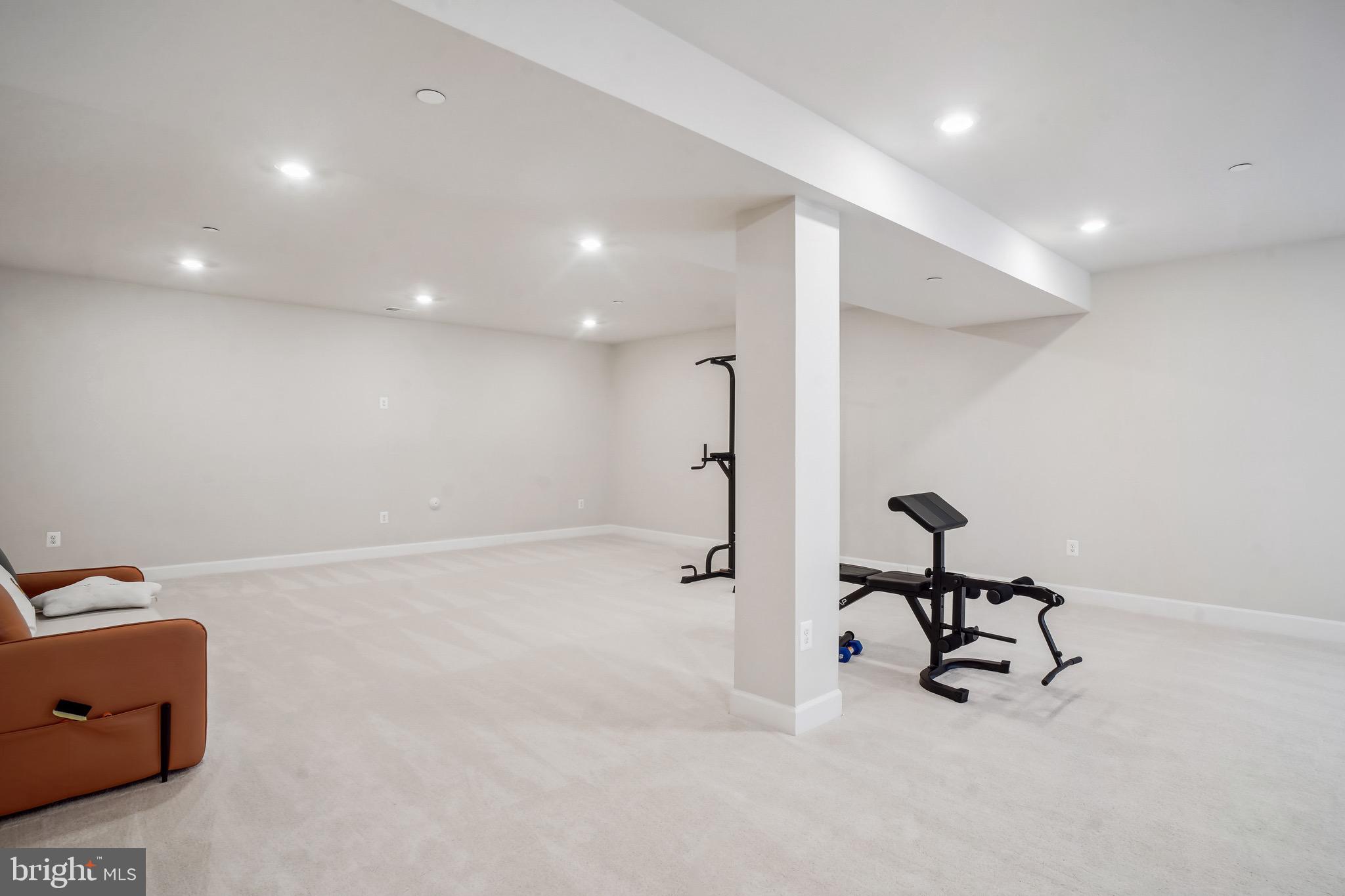 MAPLE LAWN SOUTH - Residential