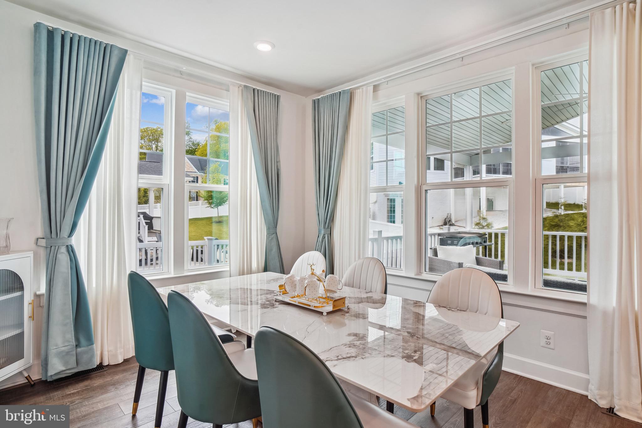 MAPLE LAWN SOUTH - Residential