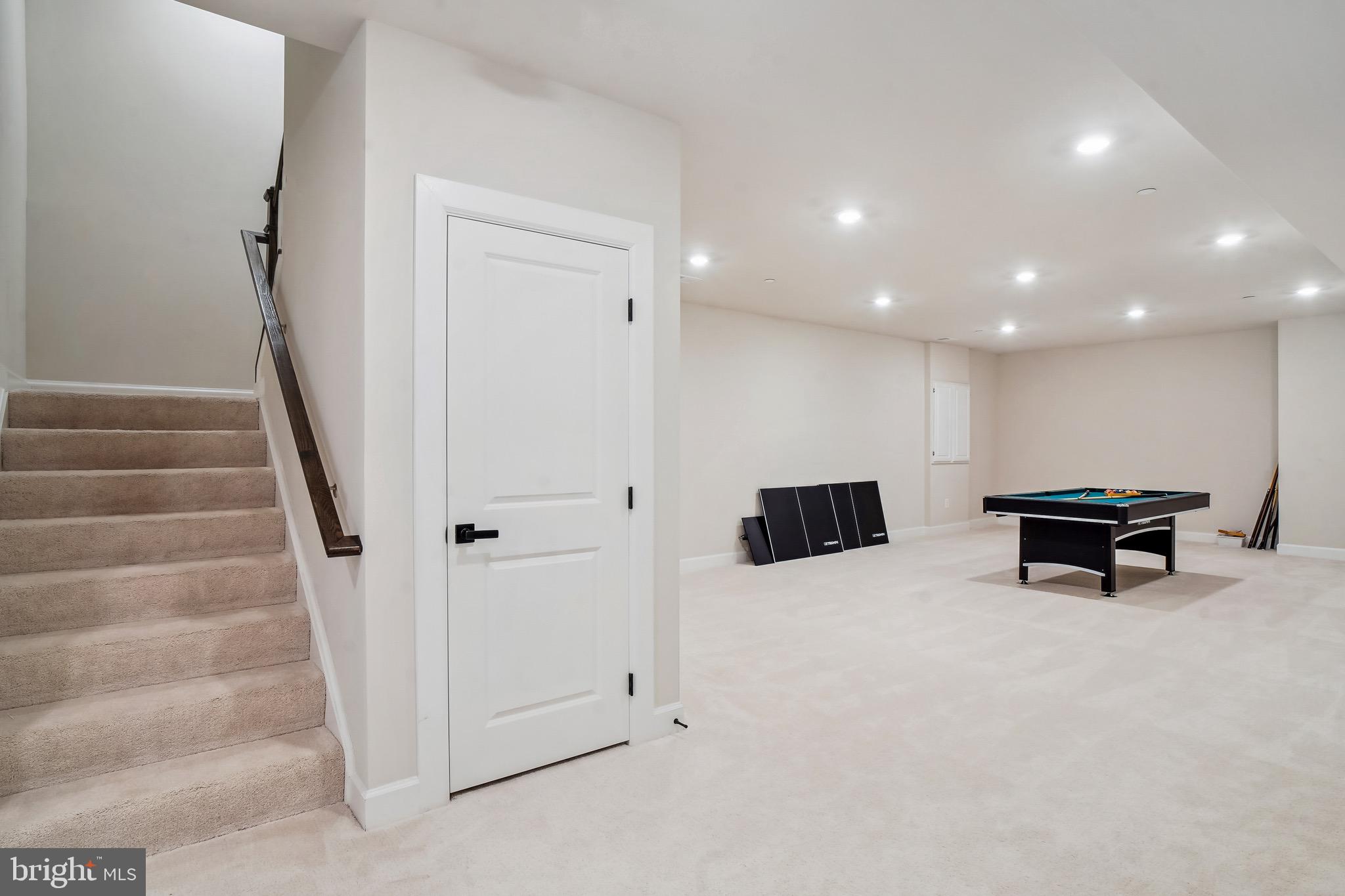 MAPLE LAWN SOUTH - Residential