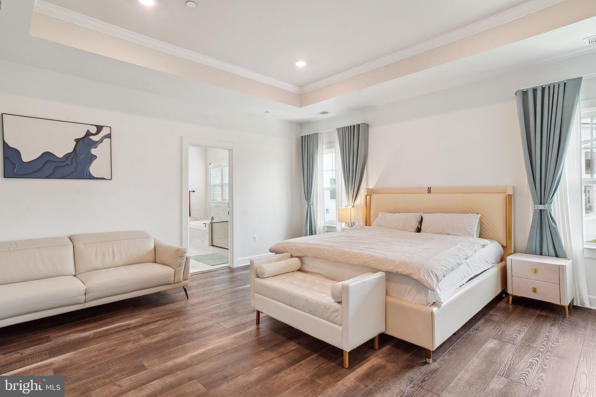 MAPLE LAWN SOUTH - Residential