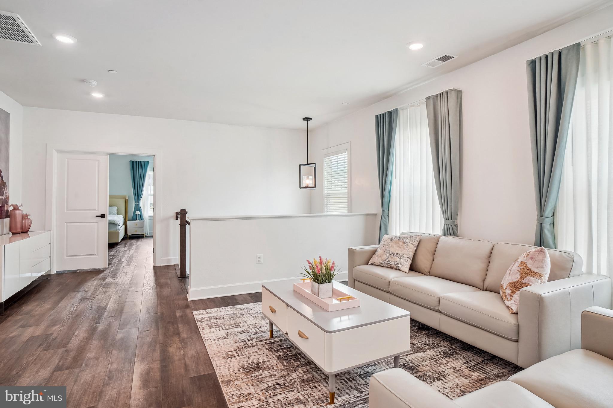 MAPLE LAWN SOUTH - Residential