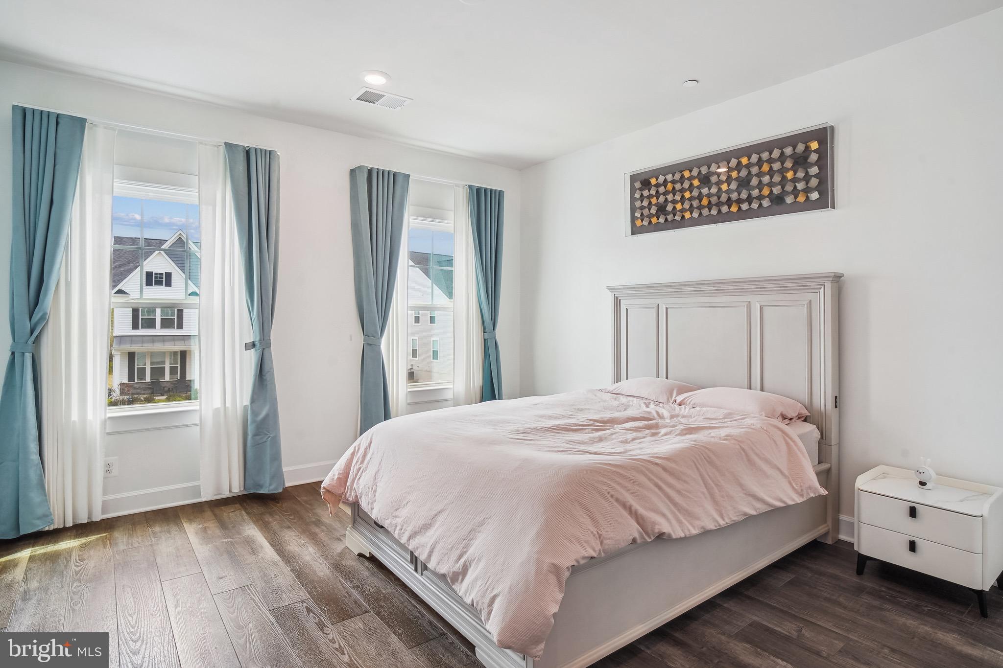 MAPLE LAWN SOUTH - Residential