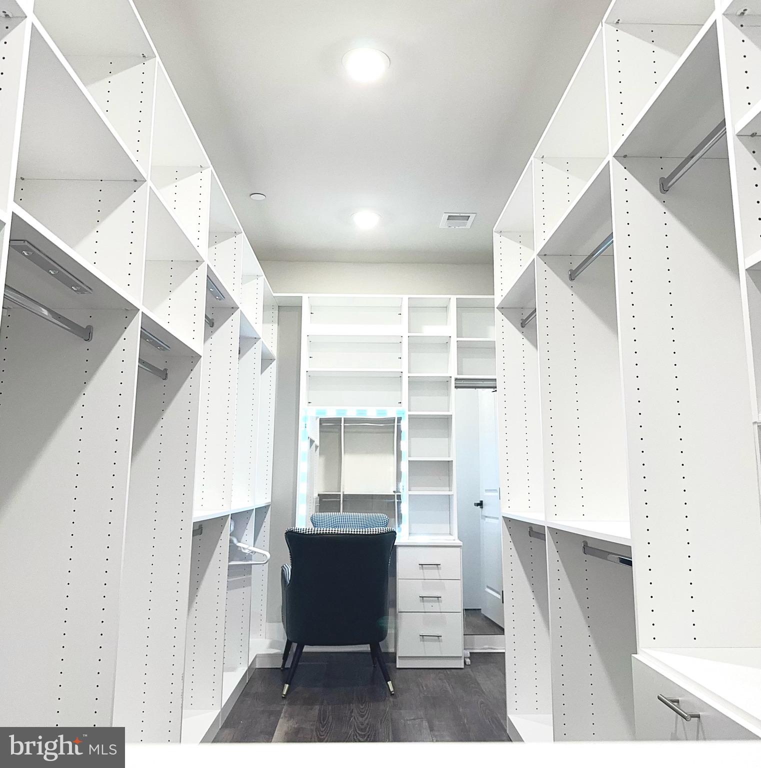 MAPLE LAWN SOUTH - Residential