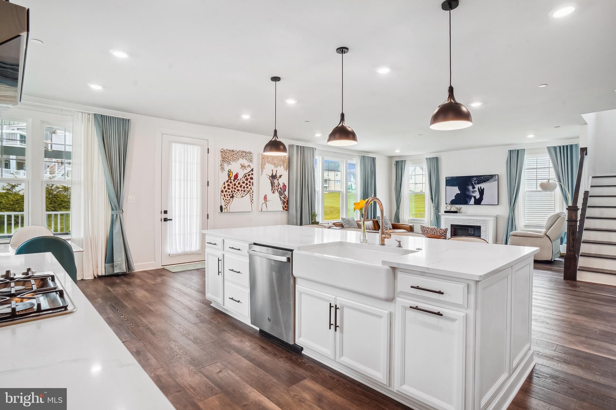 MAPLE LAWN SOUTH - Residential