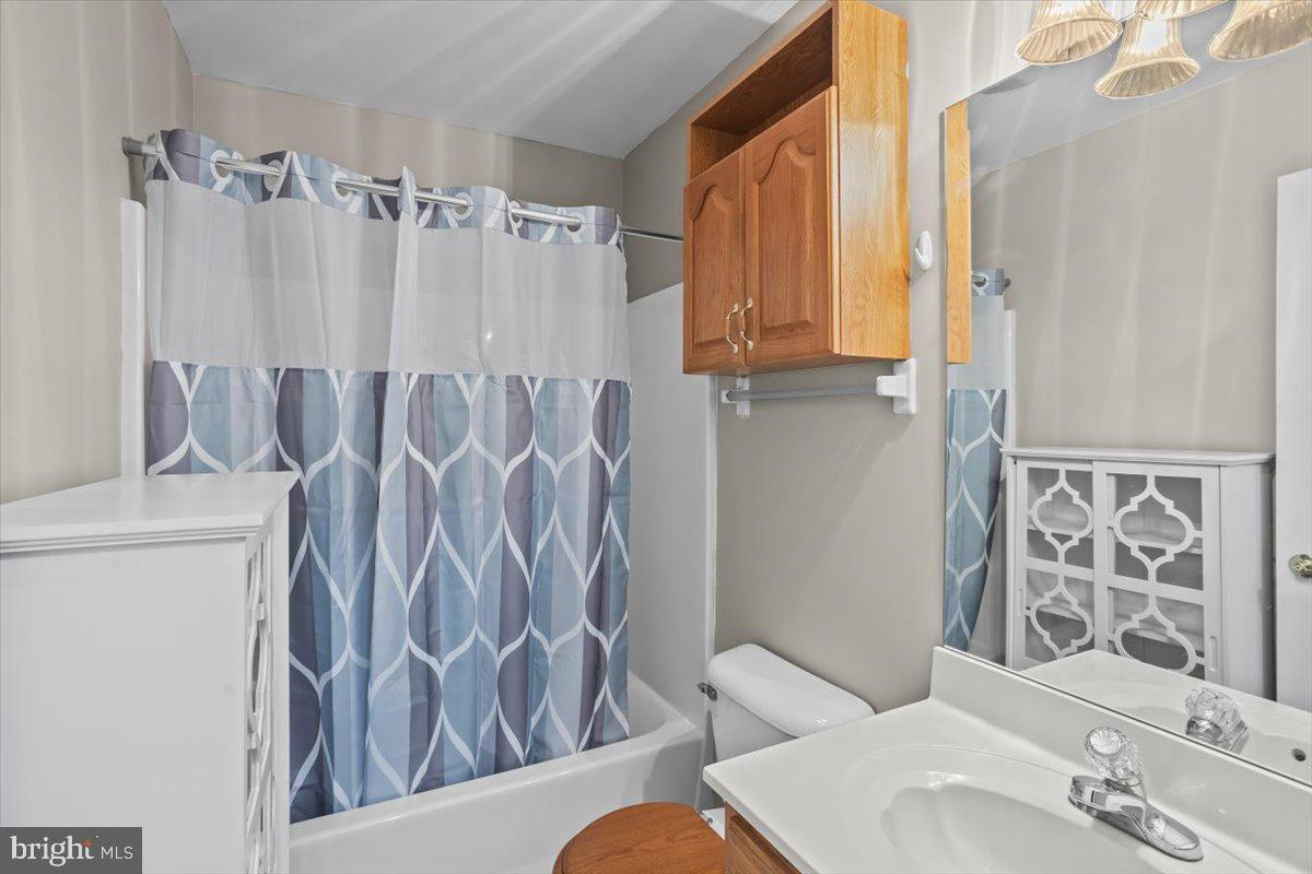 HARMONY HALL COURT - Residential