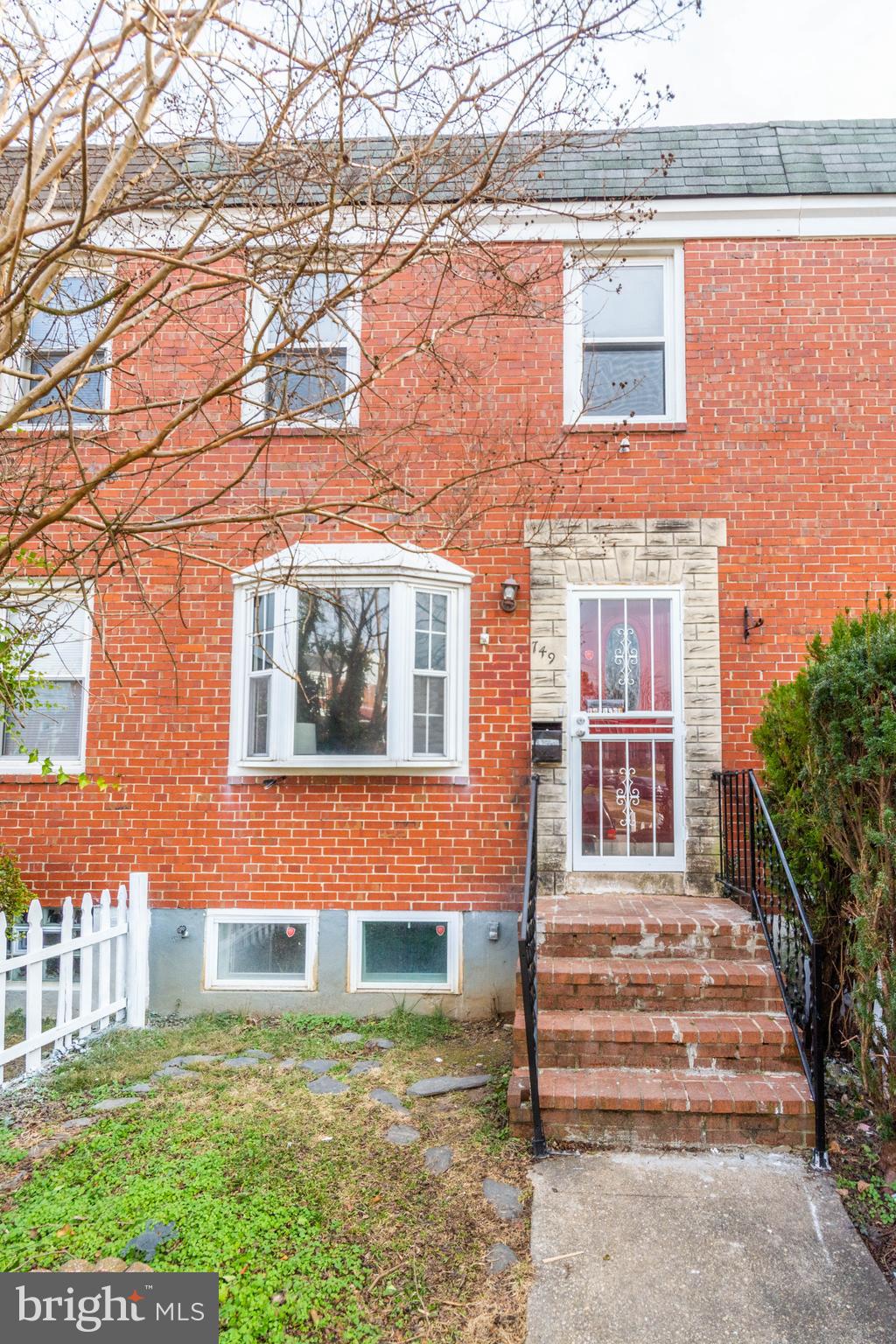 YALE HEIGHTS - Residential