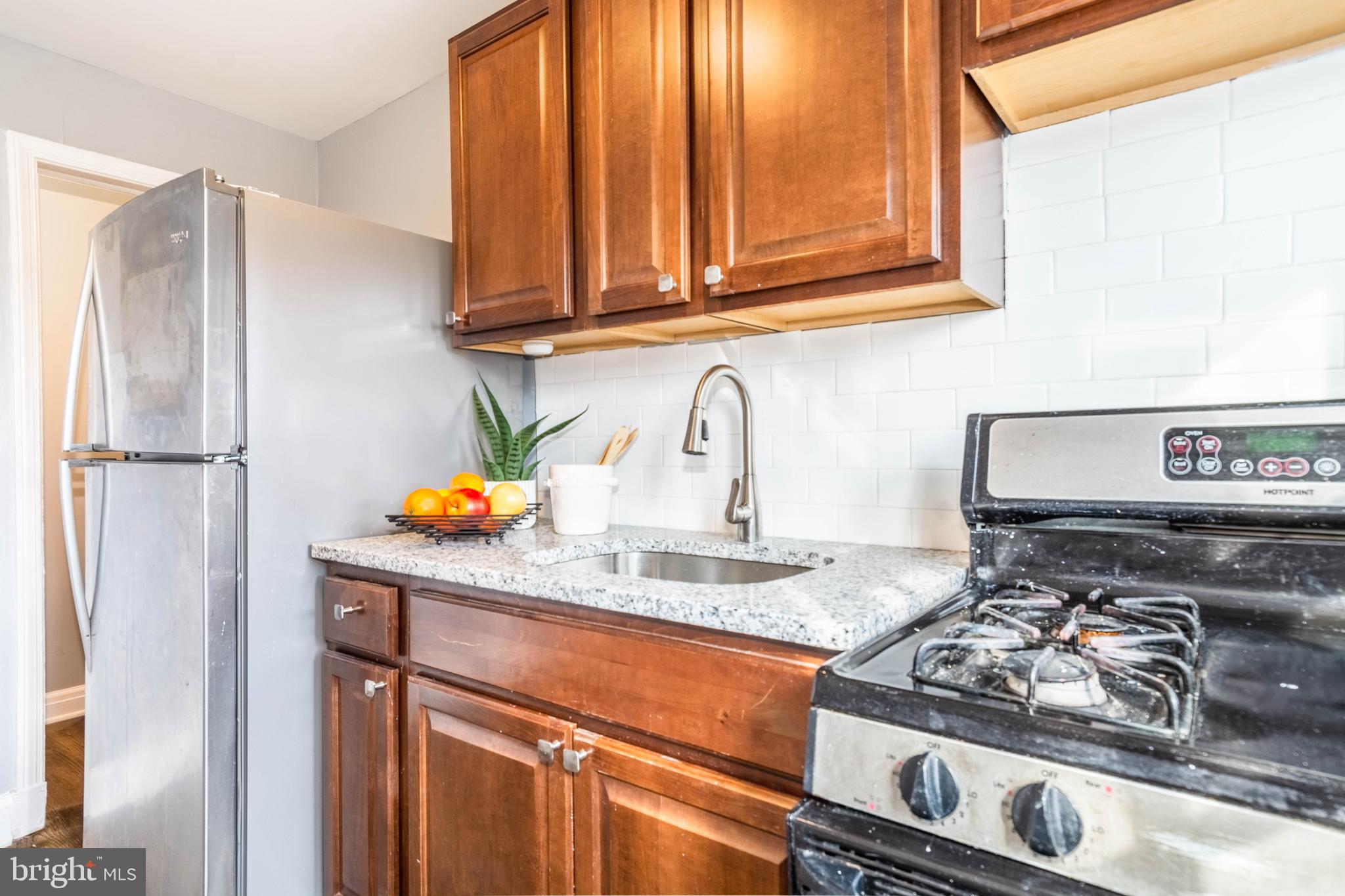 YALE HEIGHTS - Residential