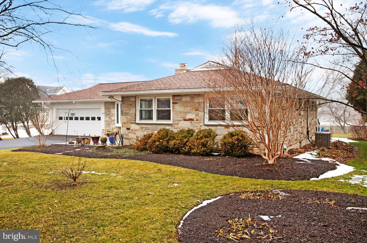 WILTON ACRES - Residential