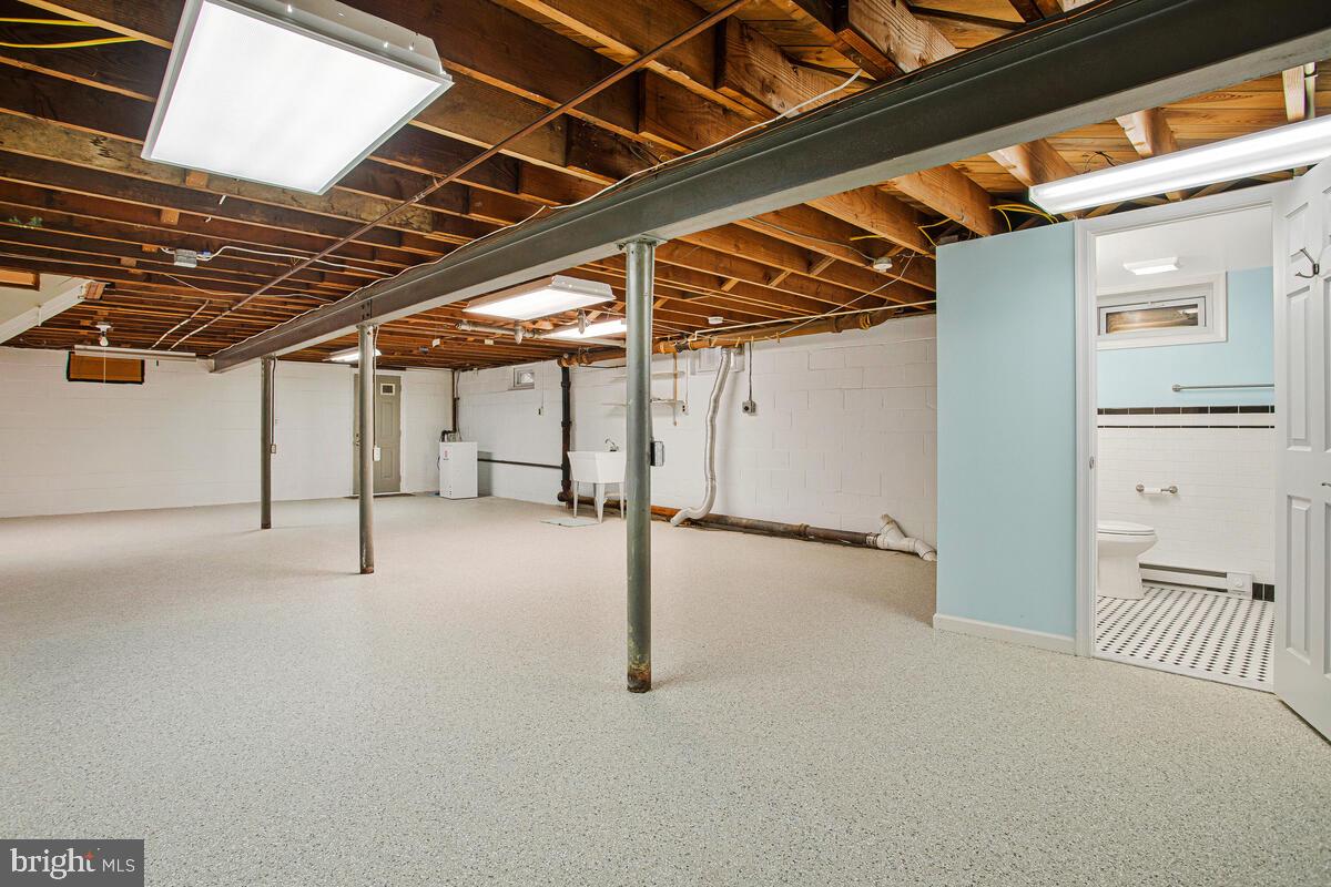 WILTON ACRES - Residential