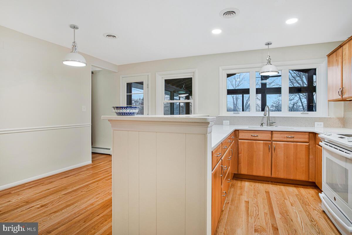 WILTON ACRES - Residential