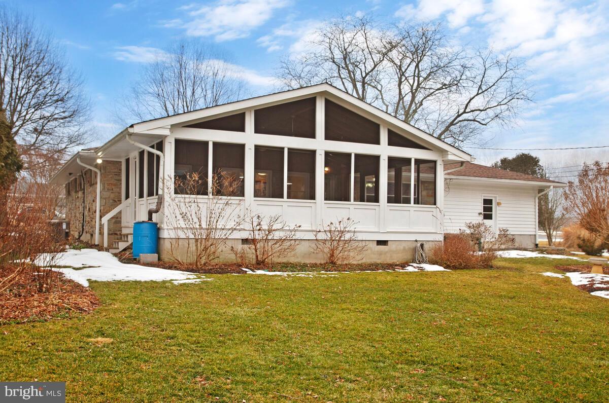 WILTON ACRES - Residential