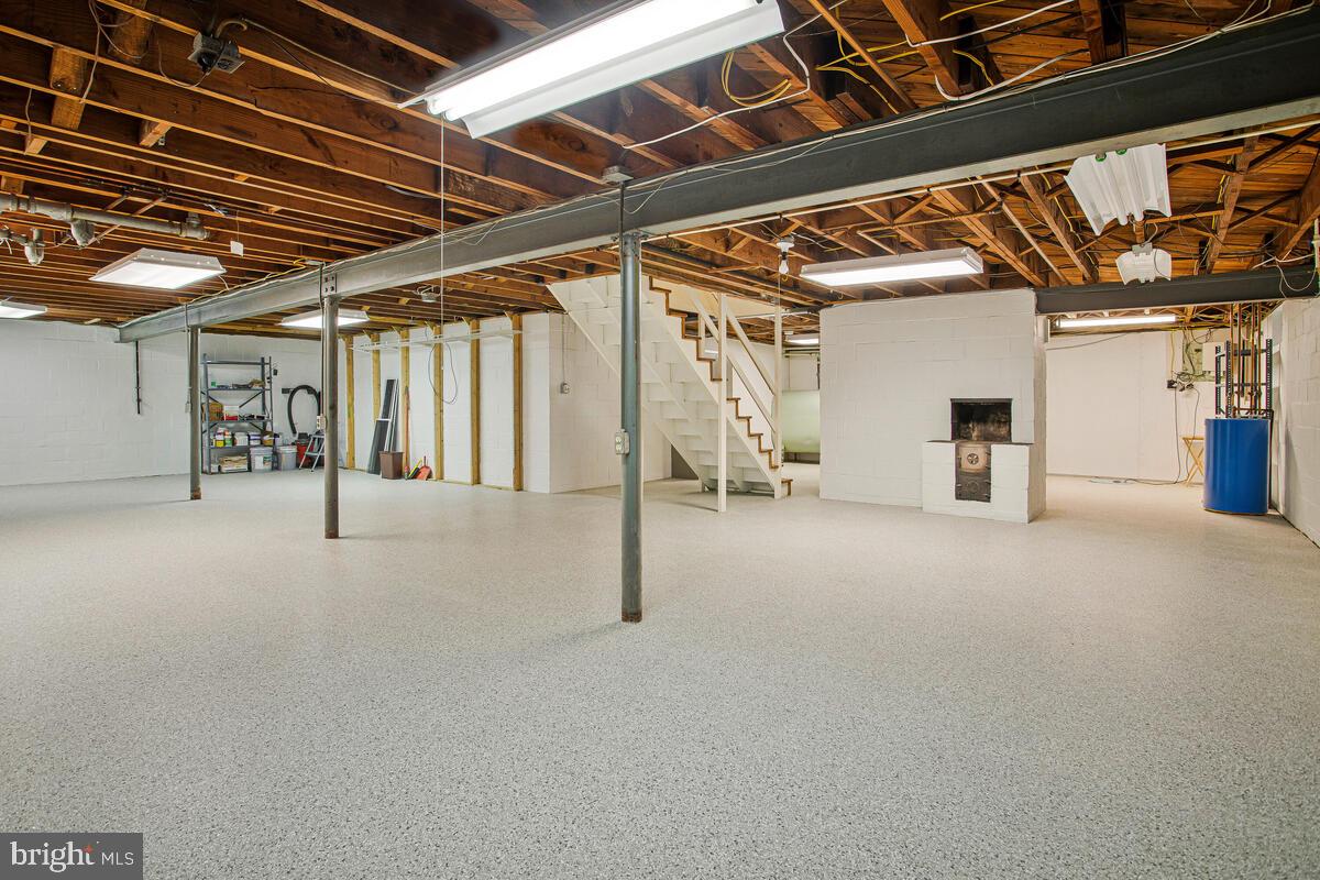 WILTON ACRES - Residential