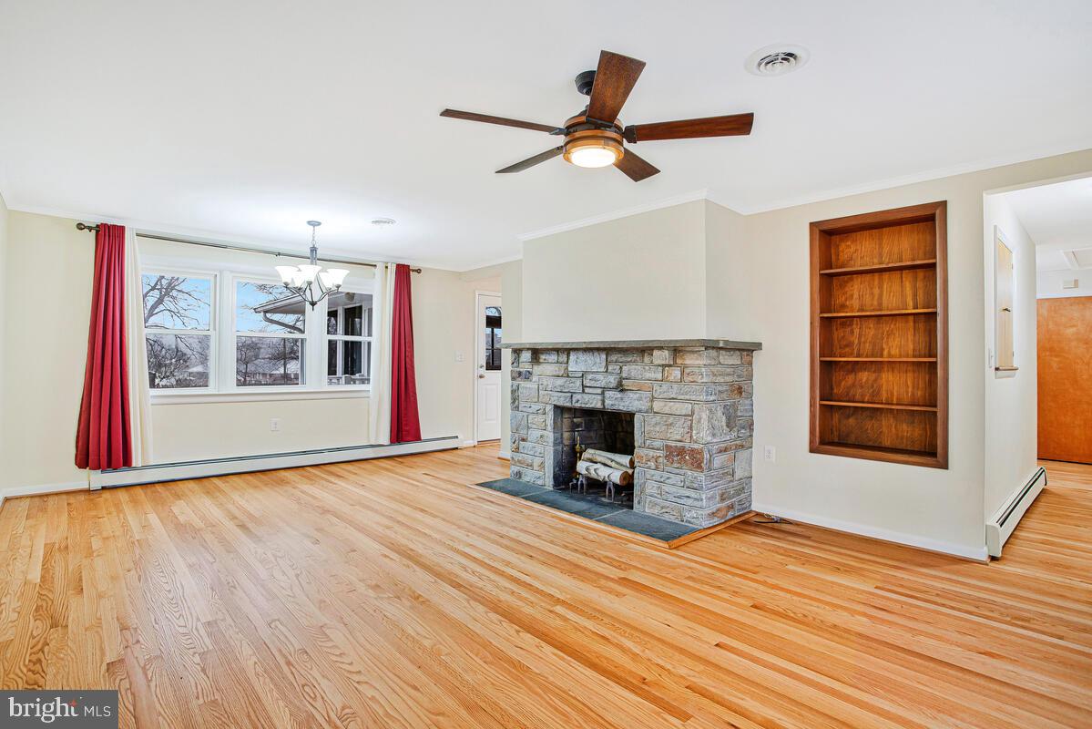 WILTON ACRES - Residential