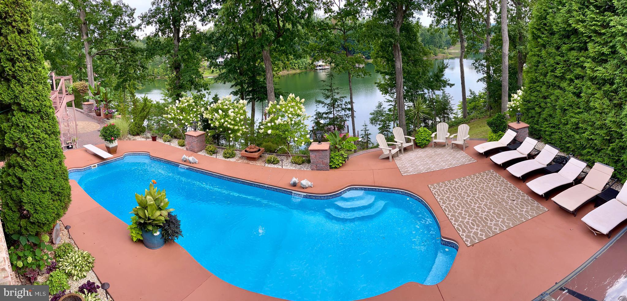 LAKEWOOD - Residential