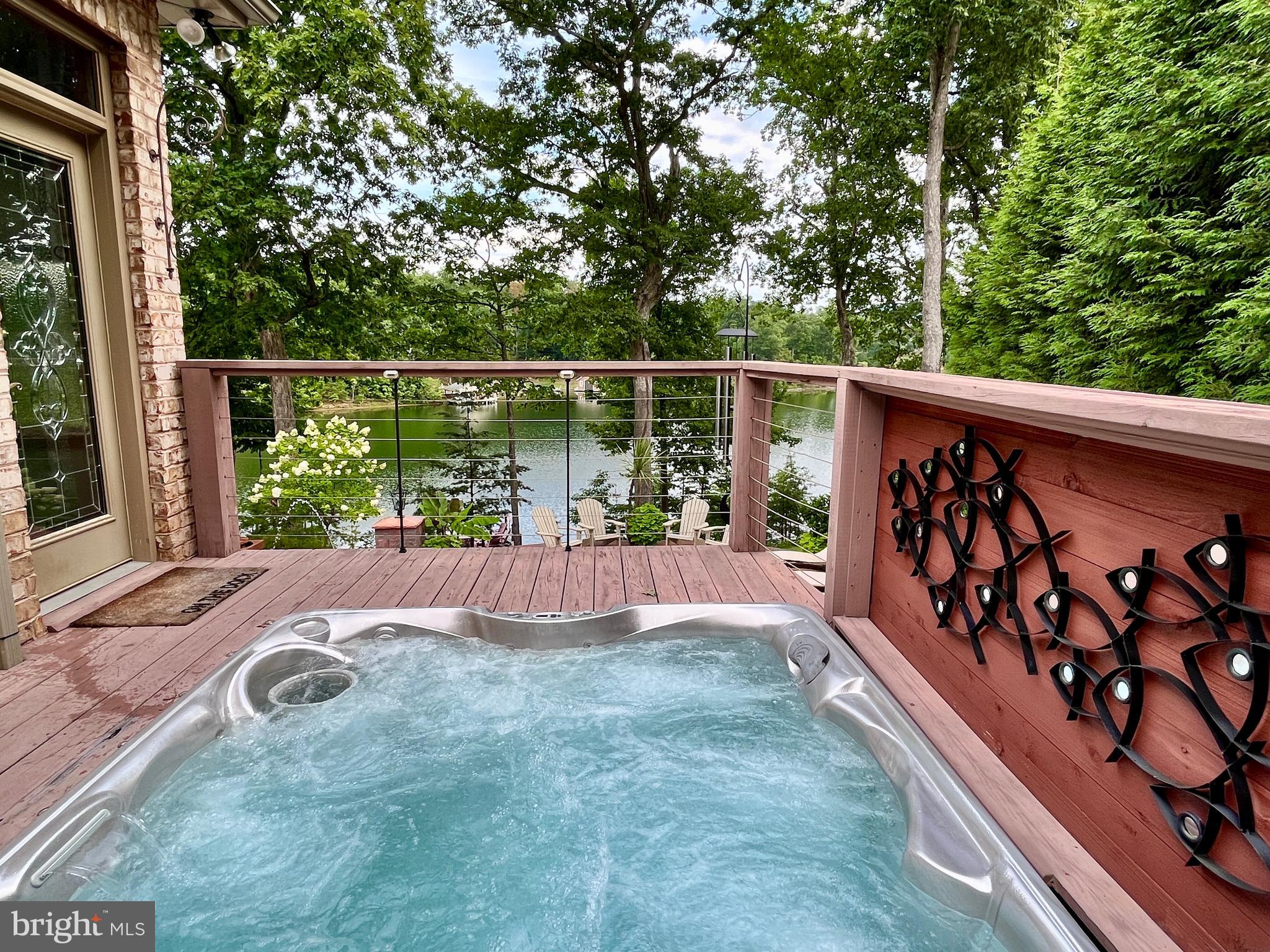 LAKEWOOD - Residential