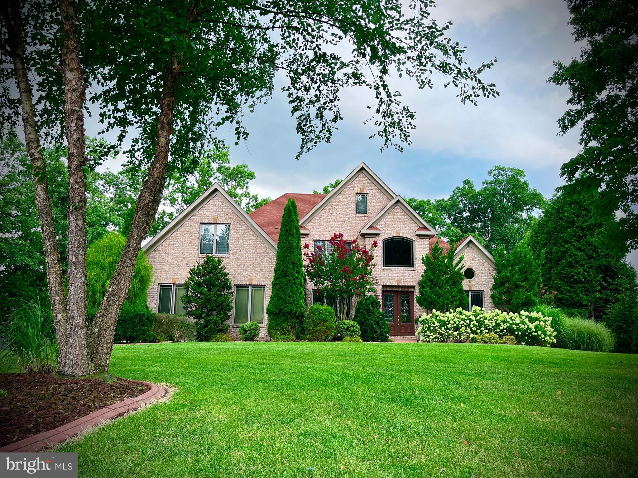 LAKEWOOD - Residential