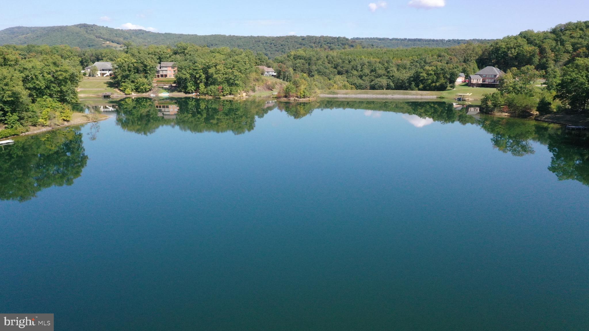 LAKEWOOD - Residential