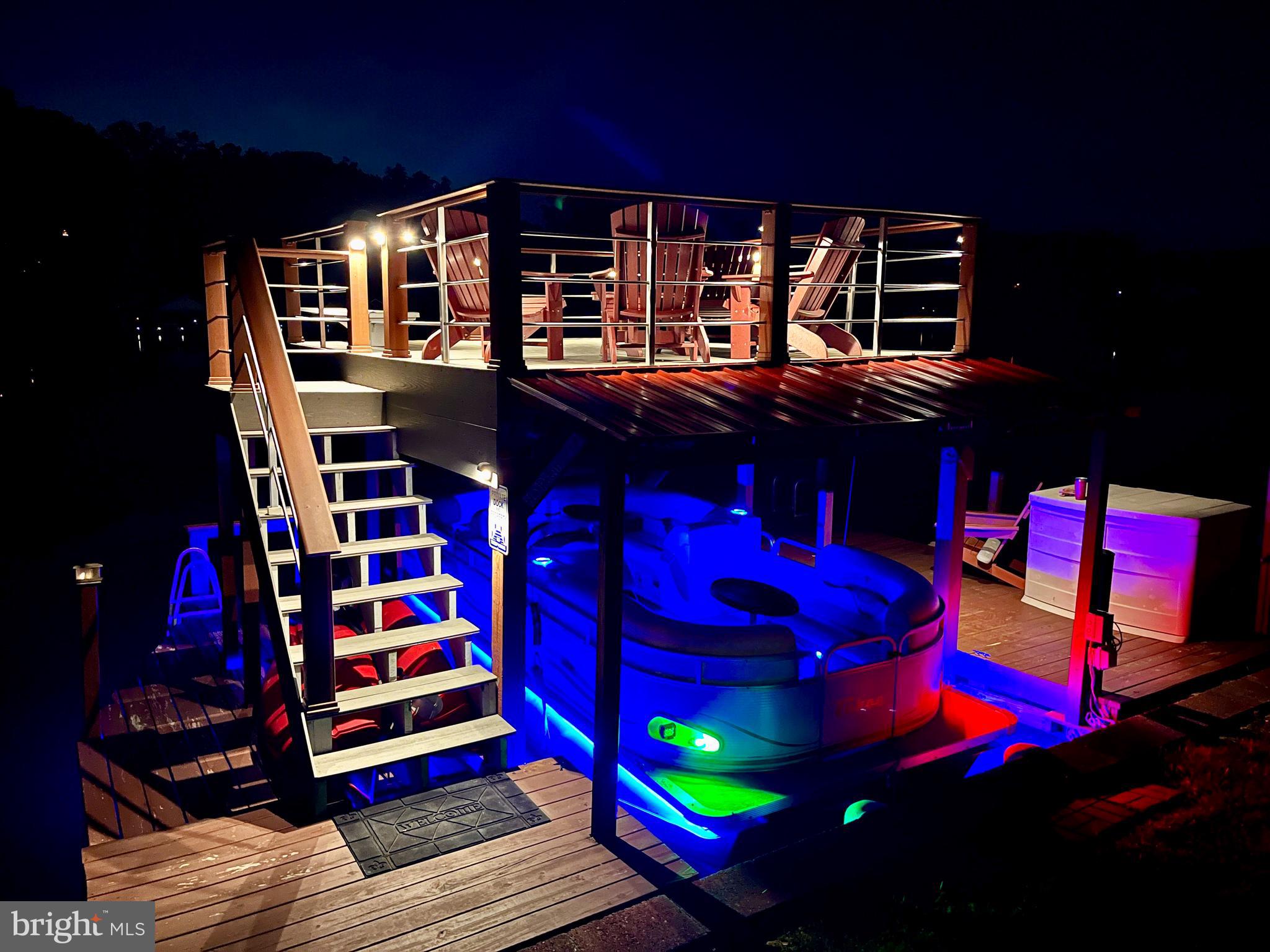 LAKEWOOD - Residential