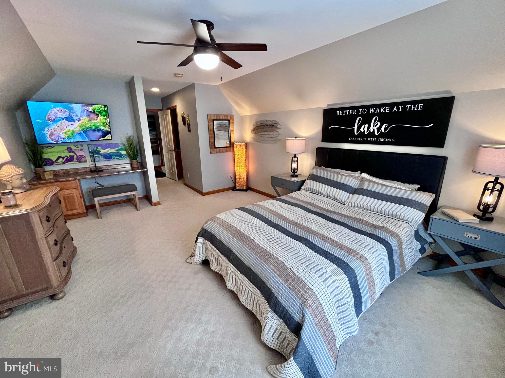 LAKEWOOD - Residential