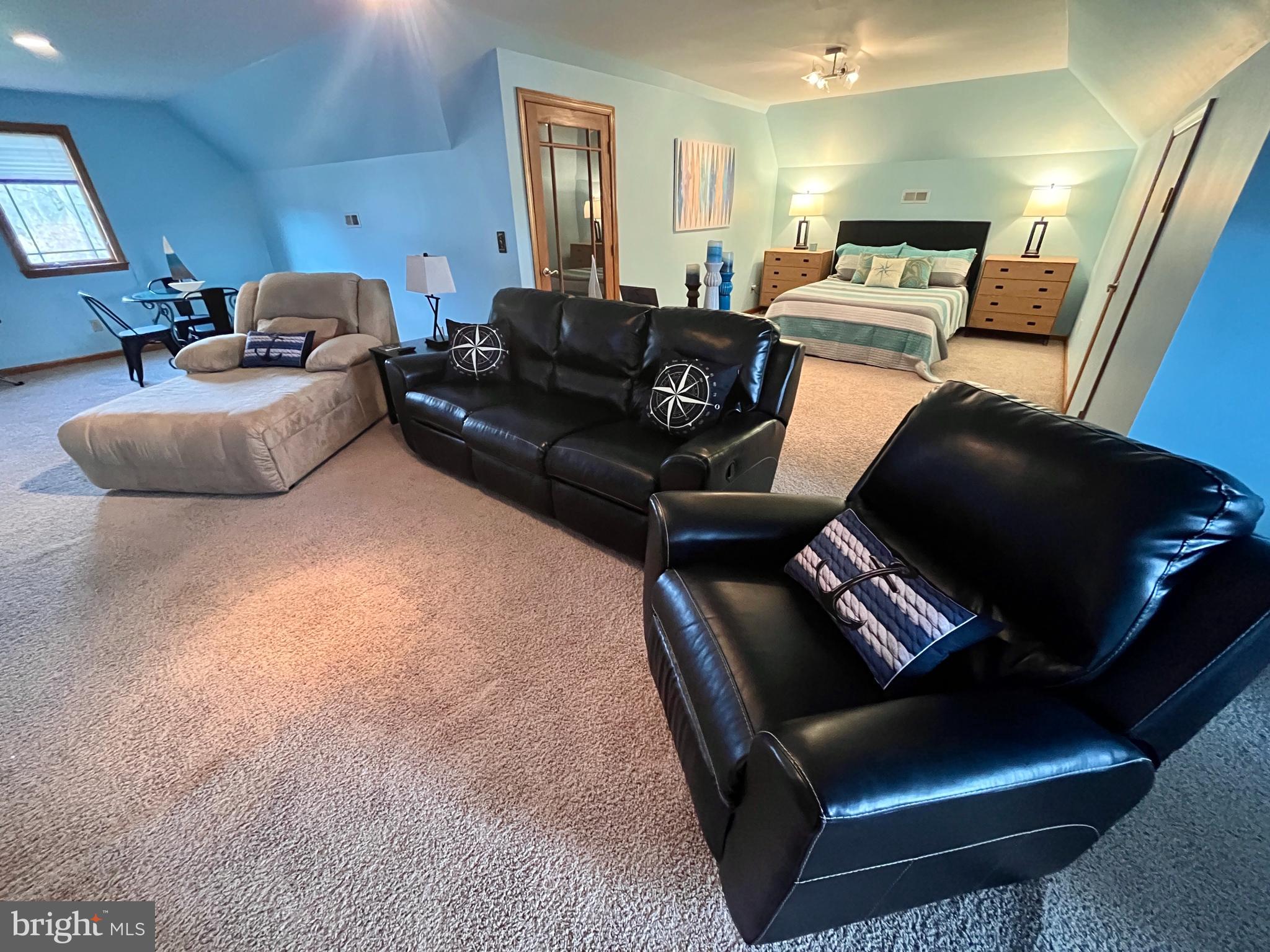 LAKEWOOD - Residential