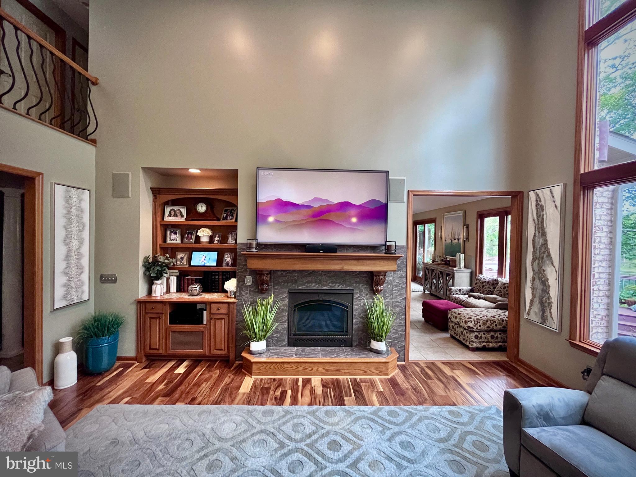 LAKEWOOD - Residential