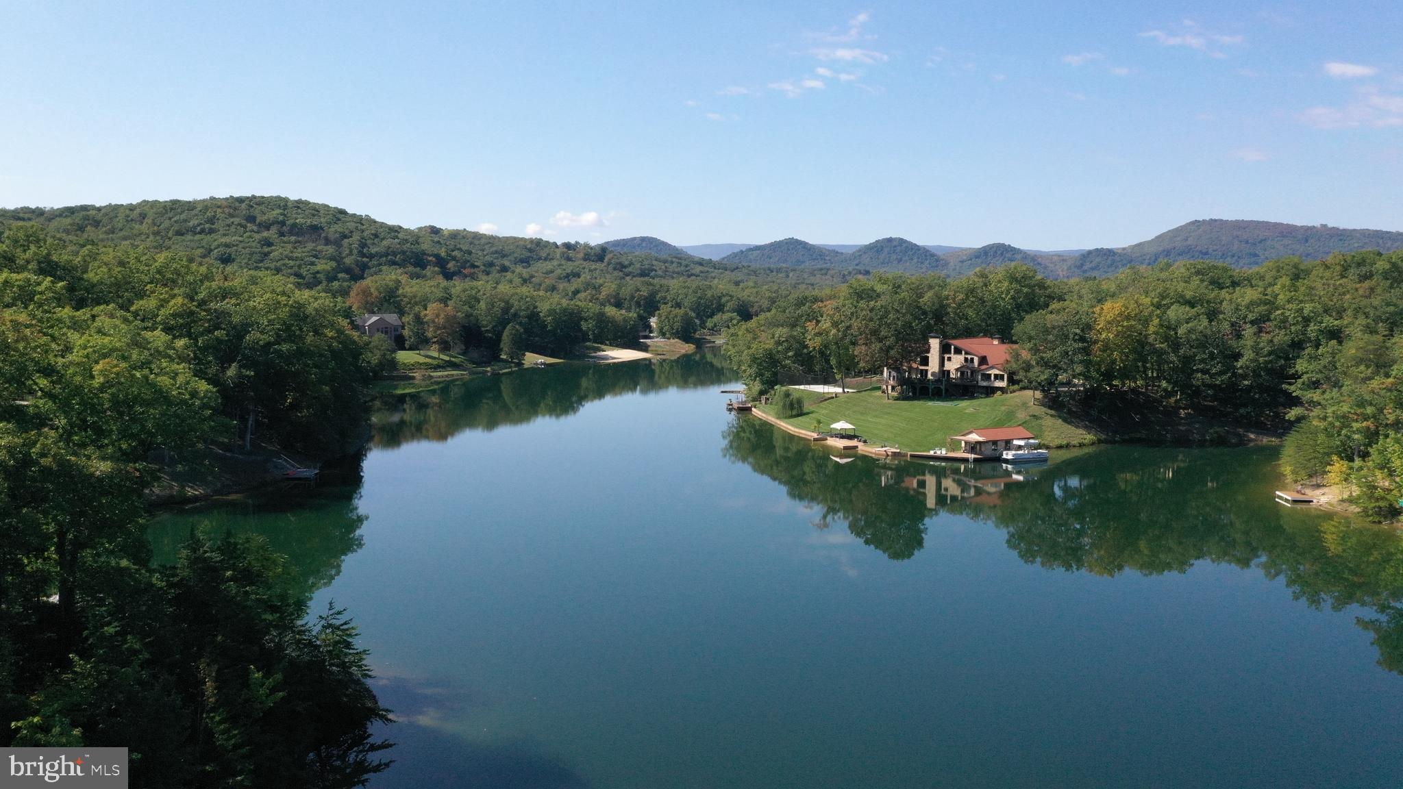 LAKEWOOD - Residential