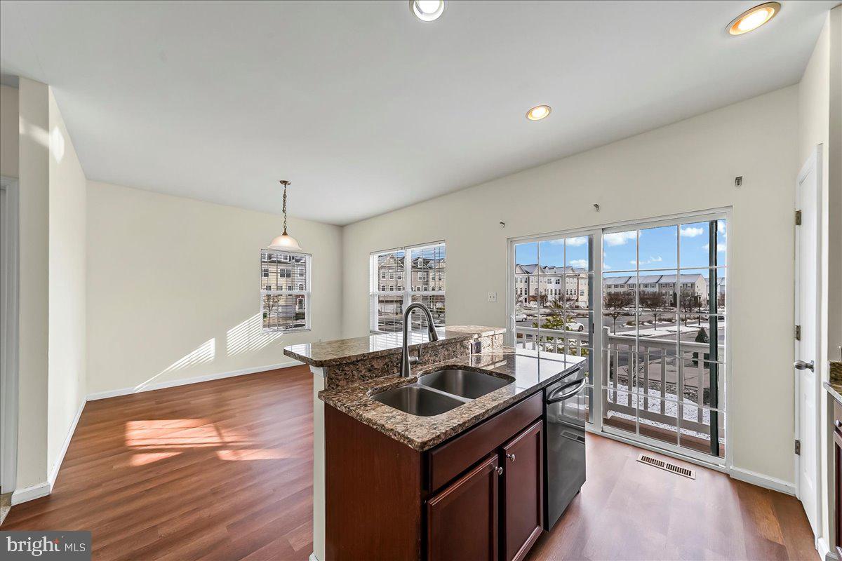 20340 CHARLOTTE BOULEVARD S