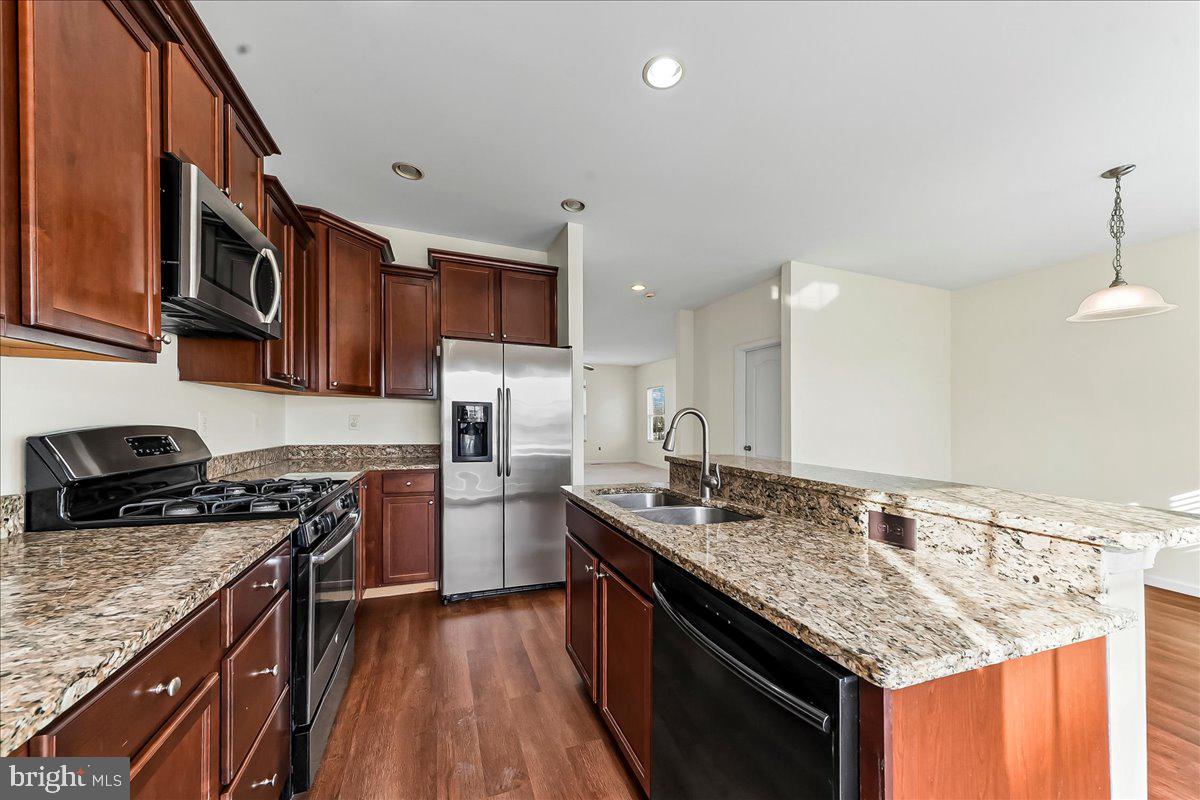 20340 CHARLOTTE BOULEVARD S