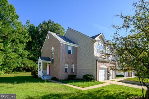 Townhouse For Rent - 6035 Grenfell Loop<br/> BOWIE, MD 20720