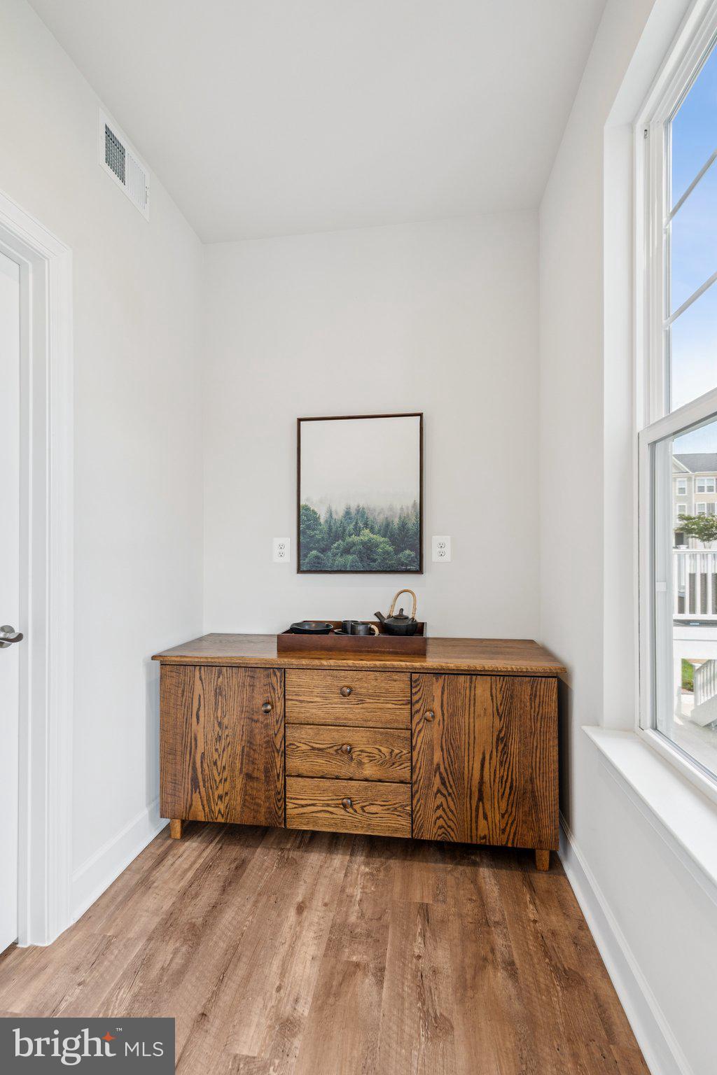 EMBREY MILL - Residential