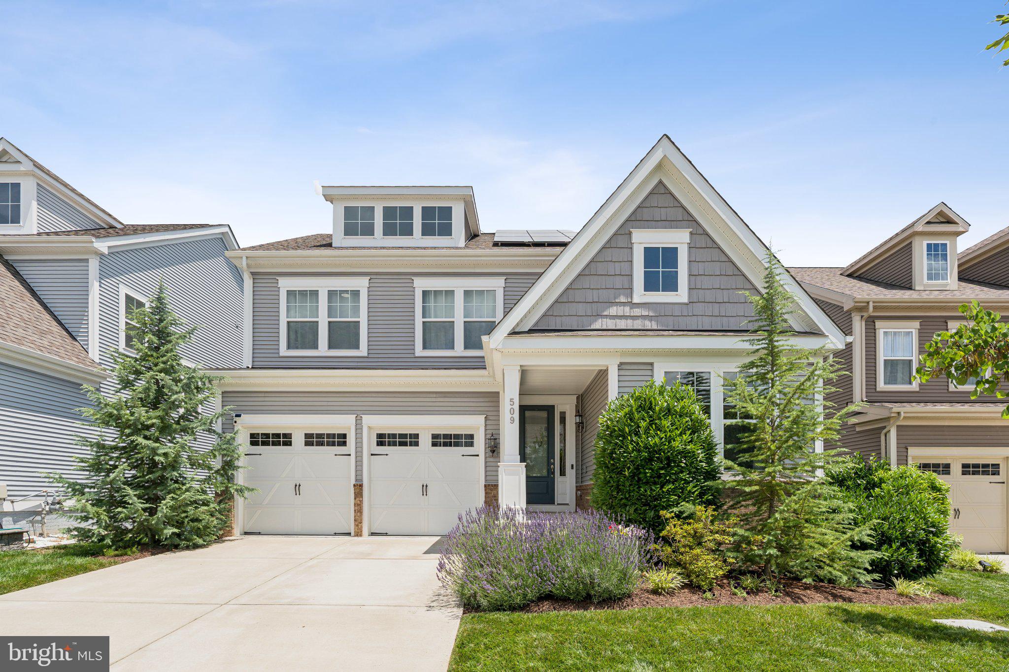 509 FOXGLOVE WAY