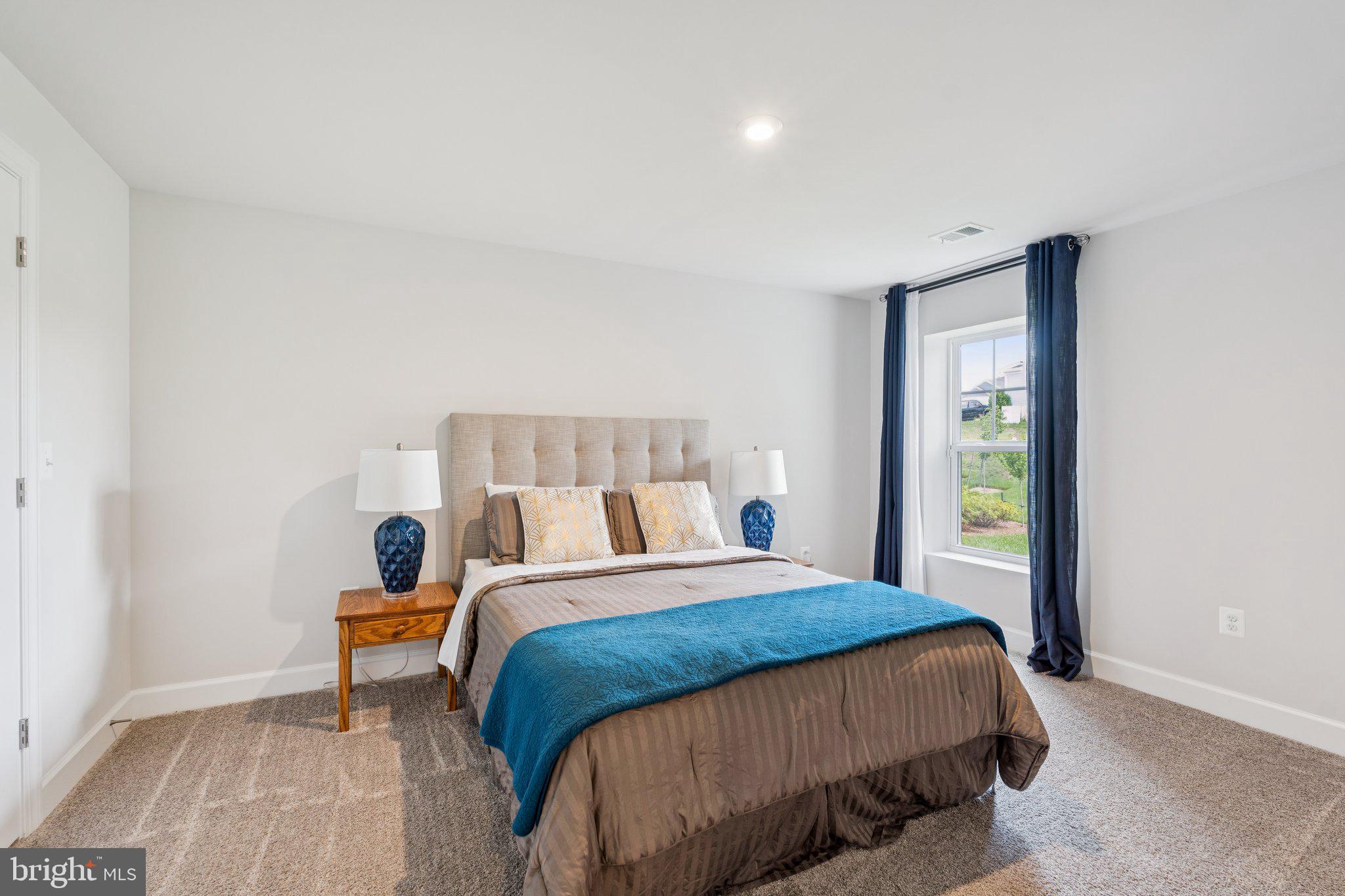 EMBREY MILL - Residential