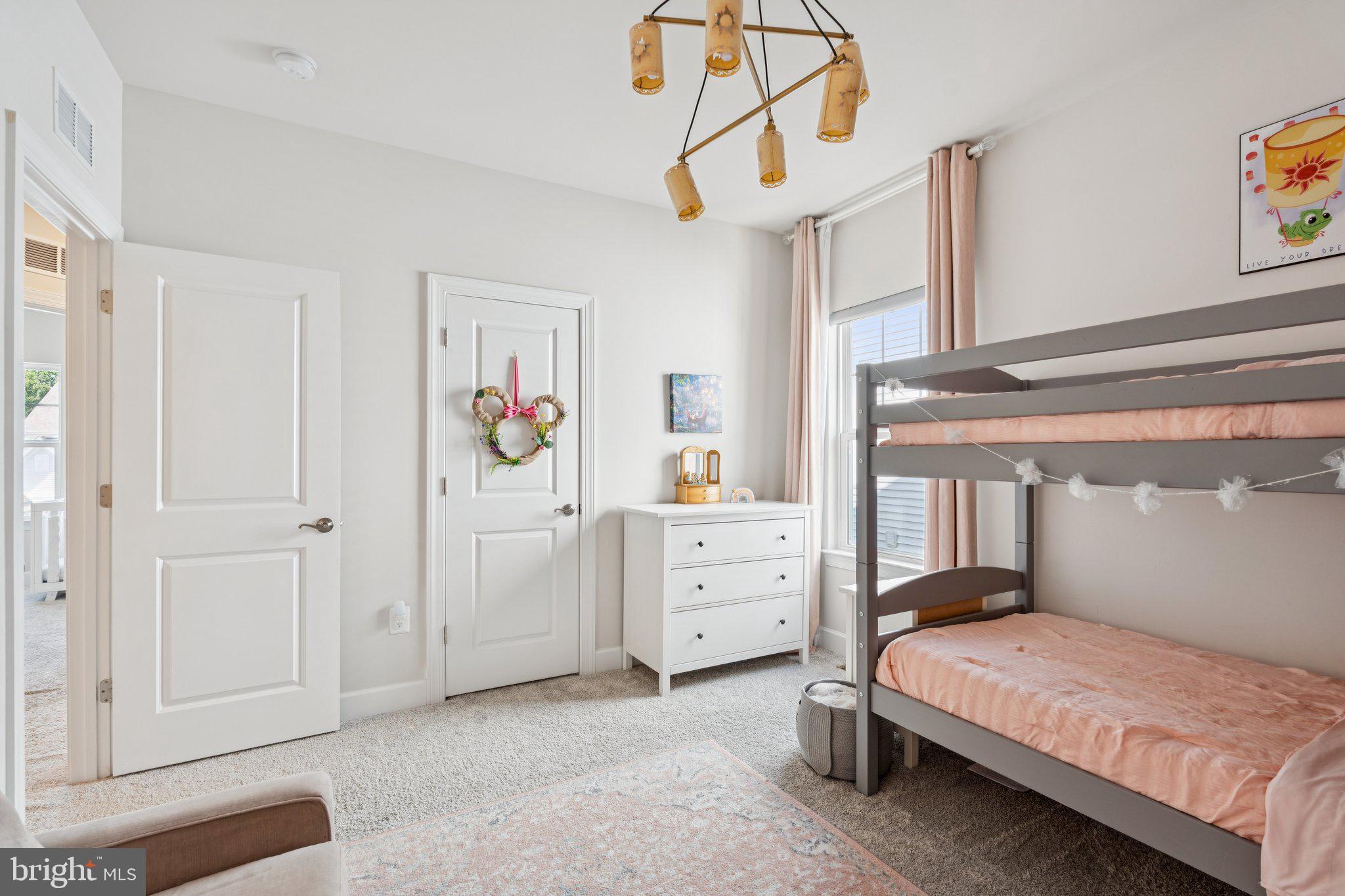 EMBREY MILL - Residential