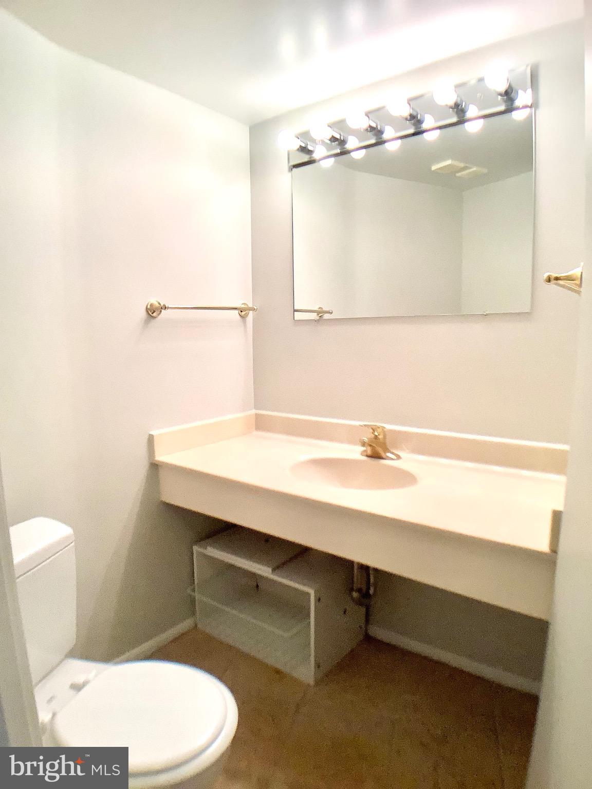 MONTEBELLO CONDO - Residential Lease