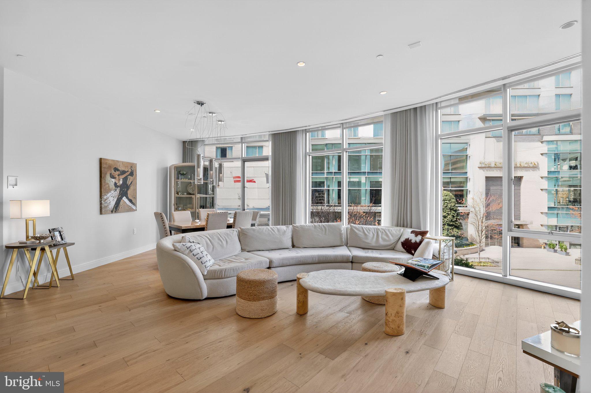 1177 22ND STREET NW 2M