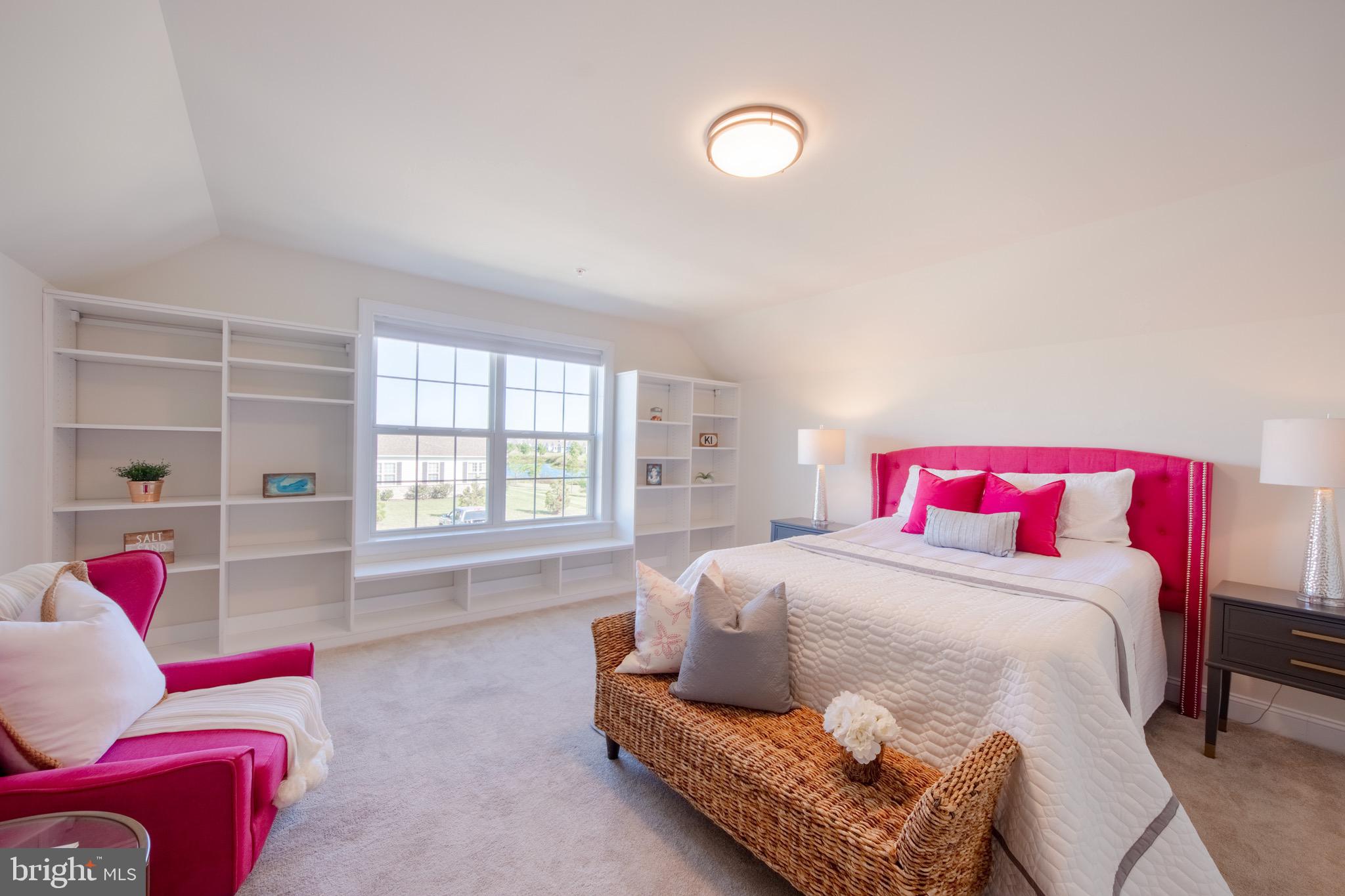 BAY BRIDGE COVE - Residential