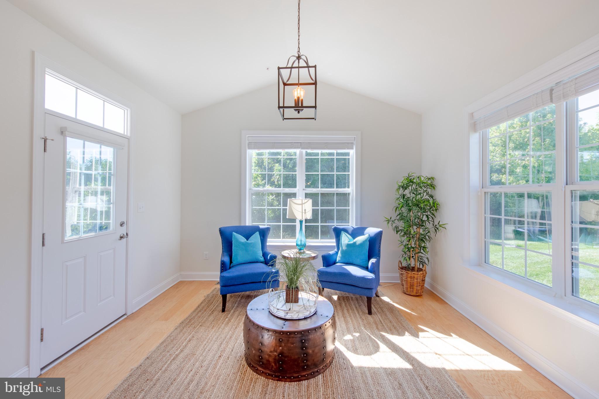 BAY BRIDGE COVE - Residential