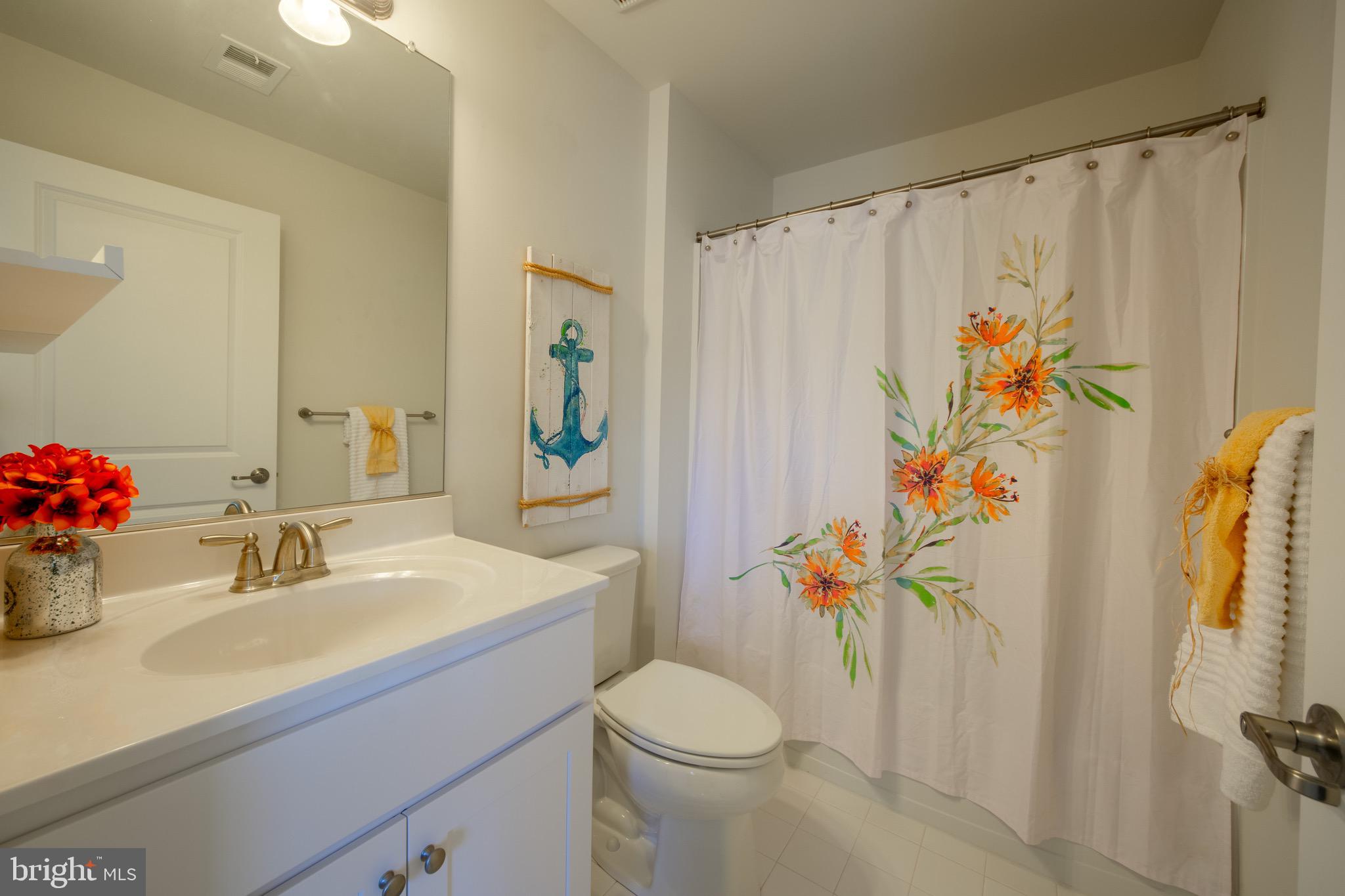 BAY BRIDGE COVE - Residential