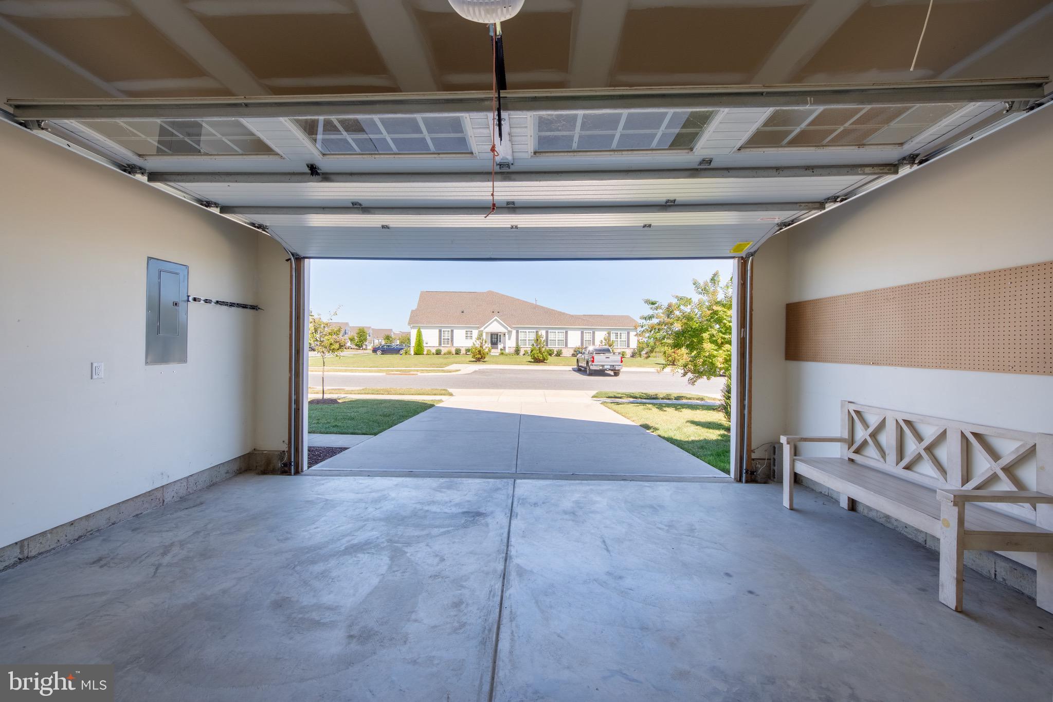 BAY BRIDGE COVE - Residential