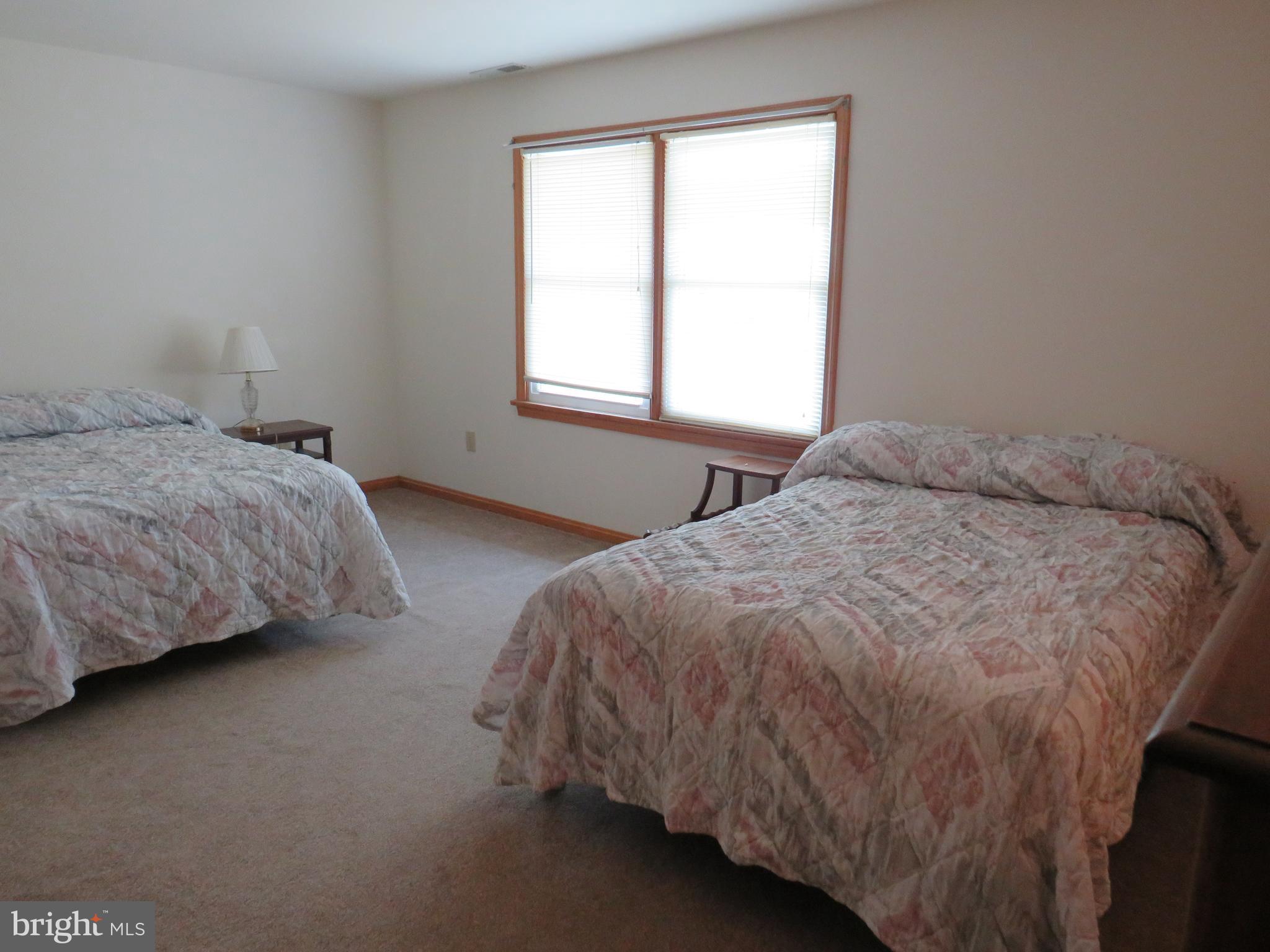 LANDON'S COVE - Residential