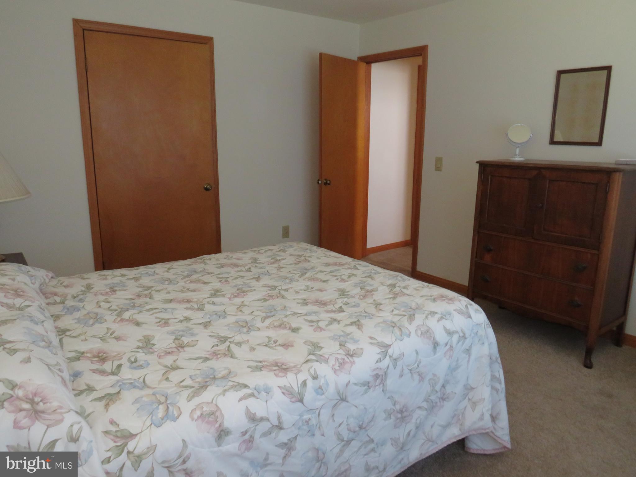 LANDON'S COVE - Residential