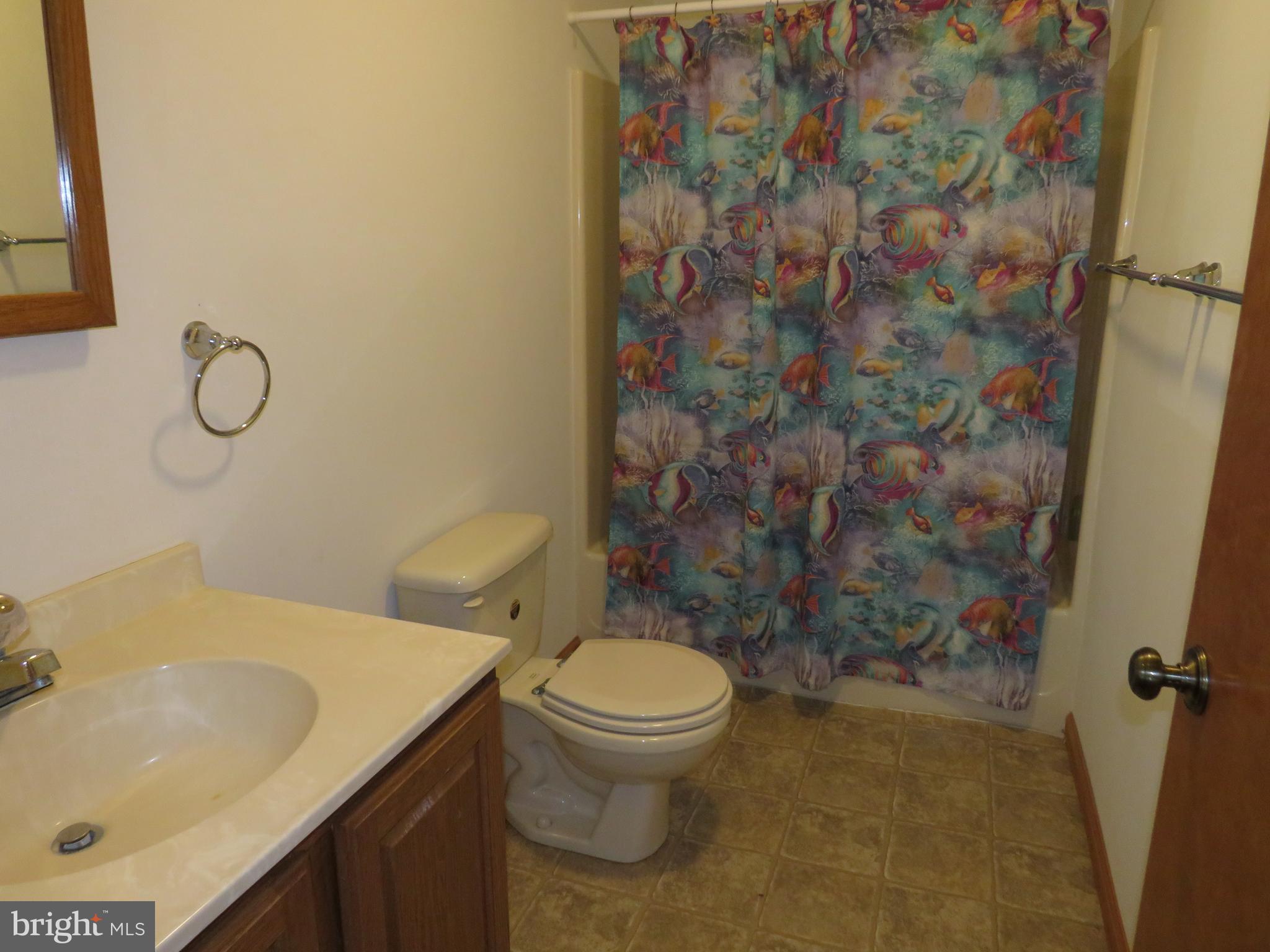 LANDON'S COVE - Residential