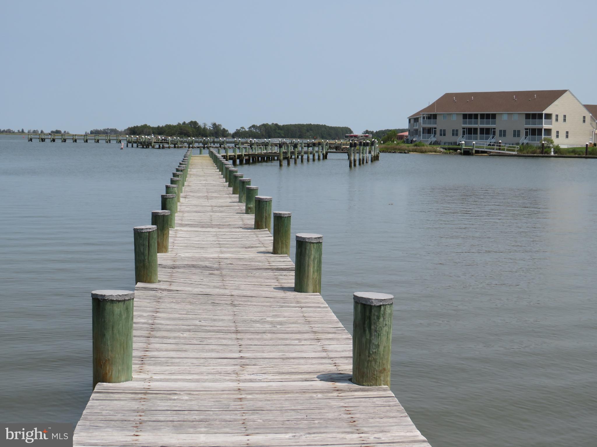 LANDON'S COVE - Residential