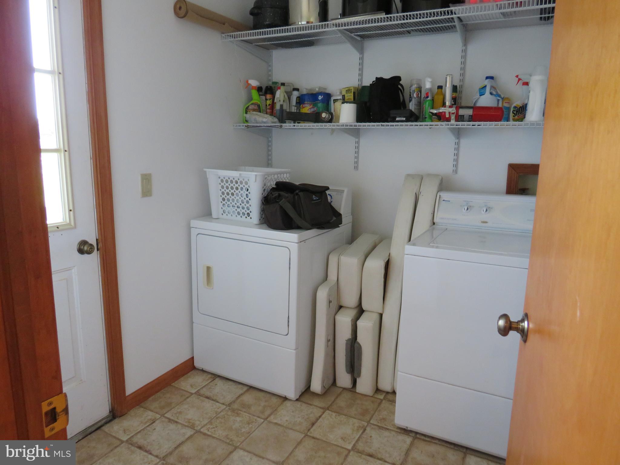 LANDON'S COVE - Residential