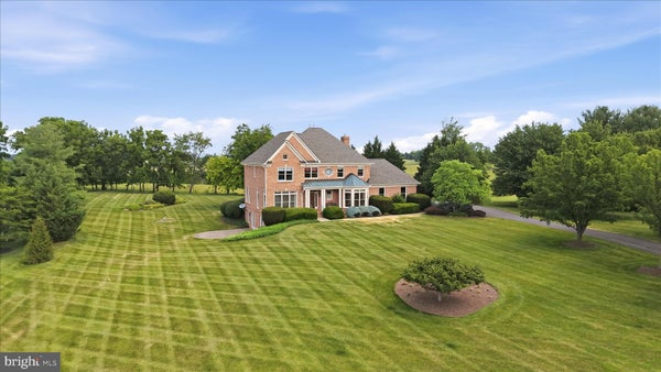 144 WIDENER DR, WINCHESTER, VA 22603 - Image f7fe06ff019b6b2b16baa71d4fd2fd7e/2254320016