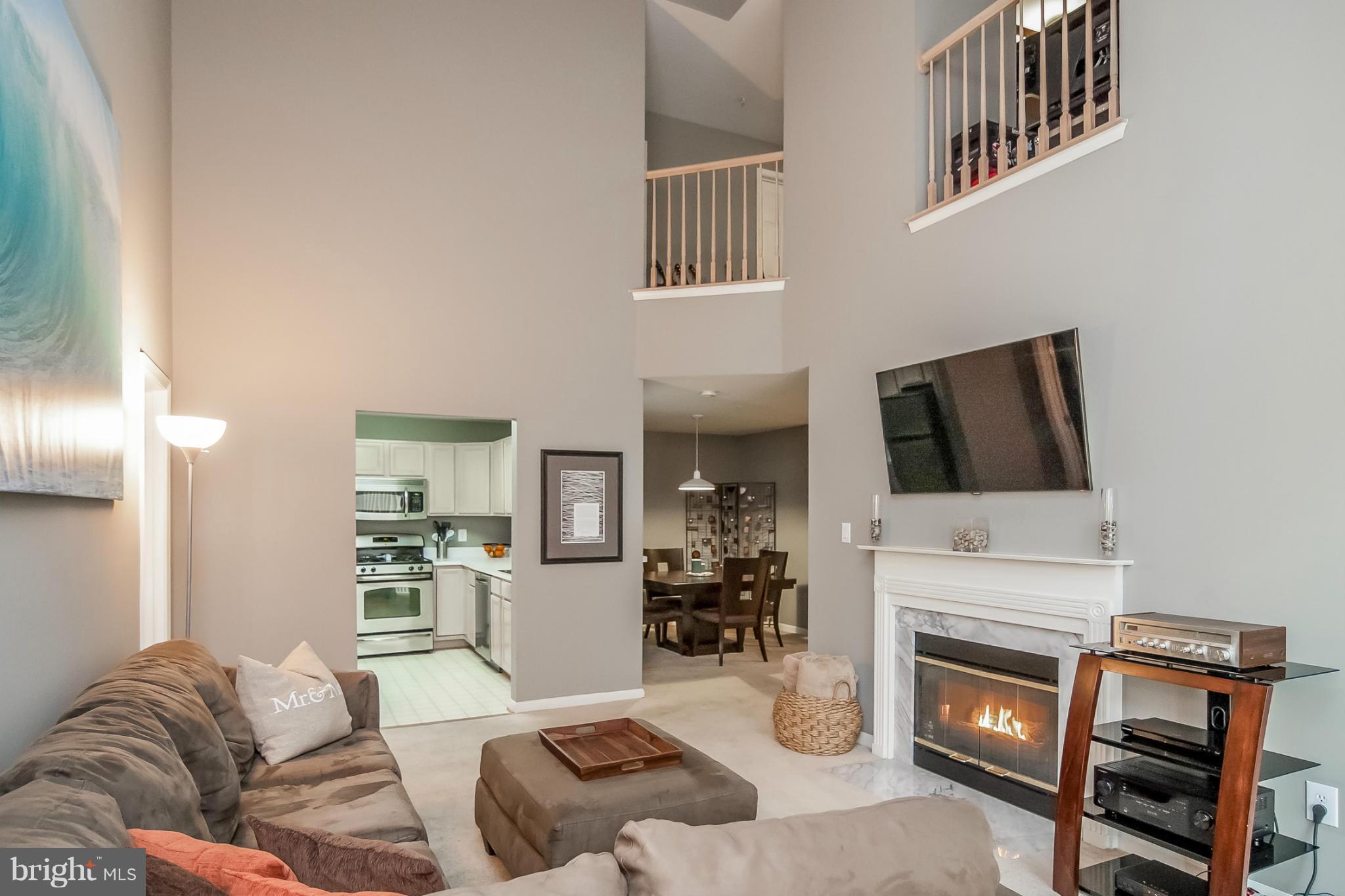 FALLS GABLE - Residential