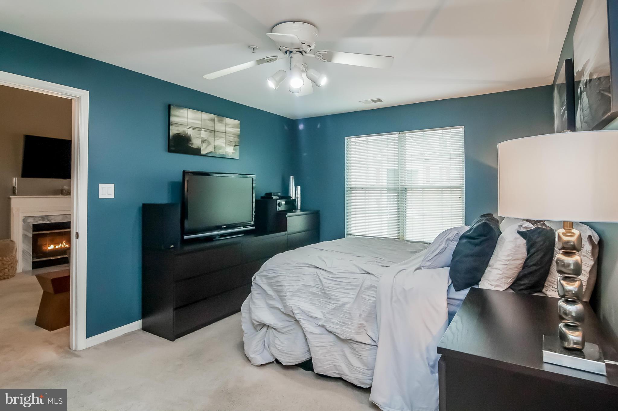 FALLS GABLE - Residential