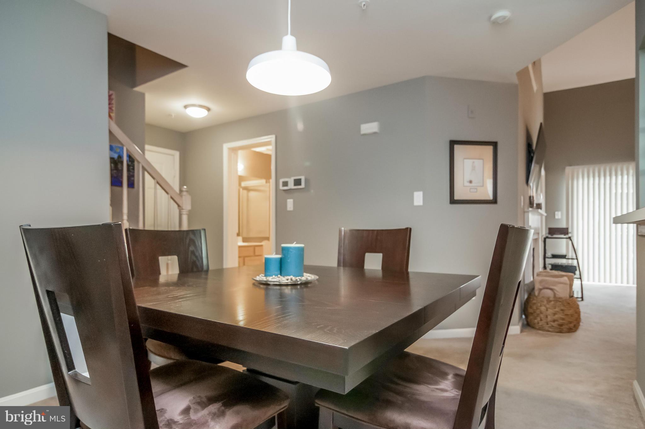 FALLS GABLE - Residential