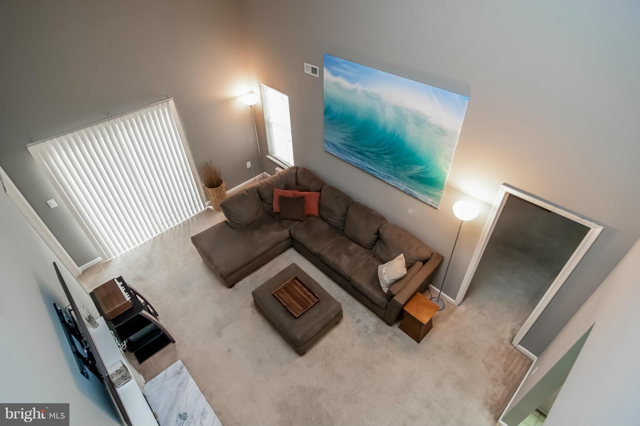 FALLS GABLE - Residential